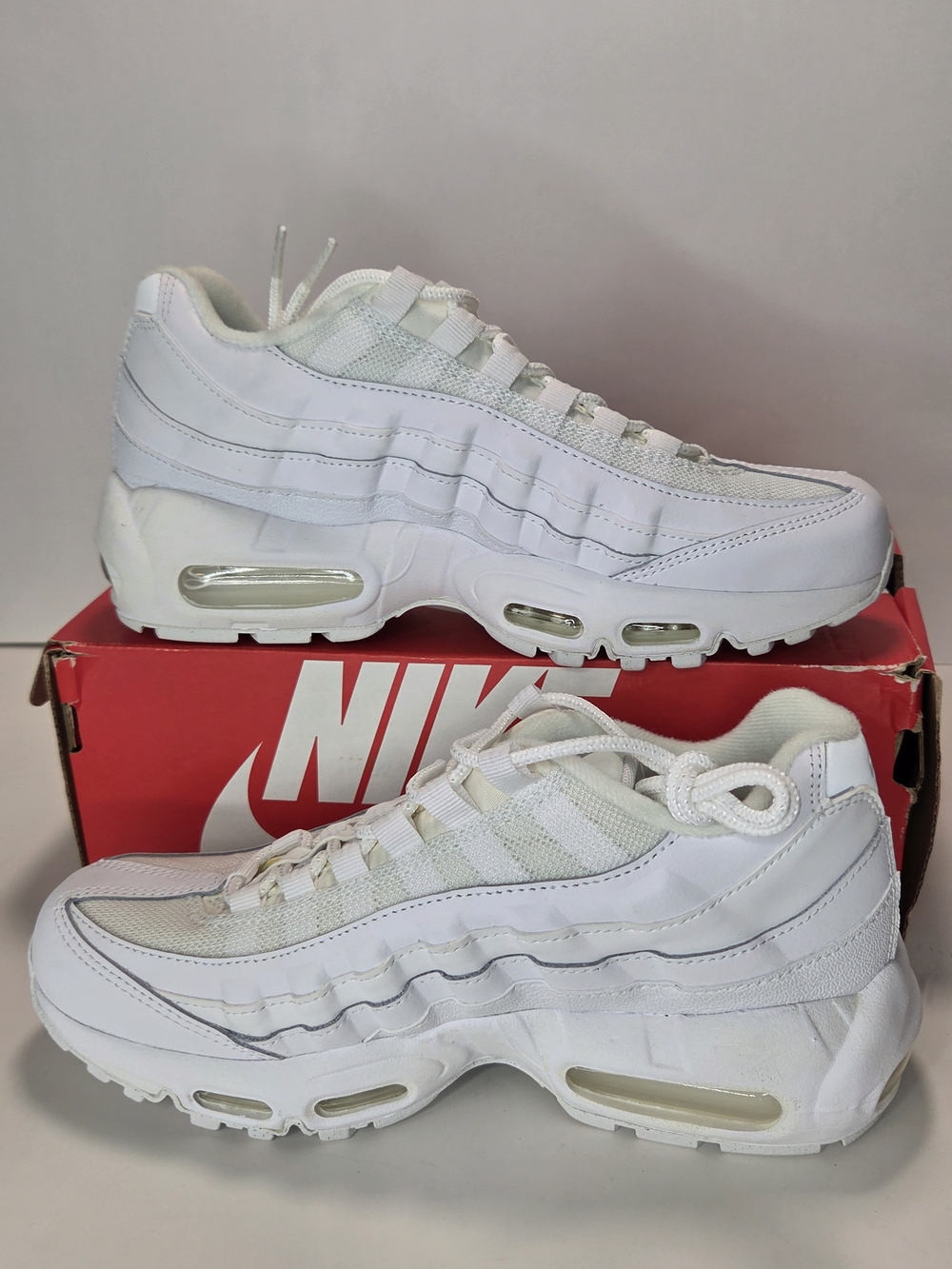Nike Women’s Air Max 95 Sneakers - White Size 7Y
